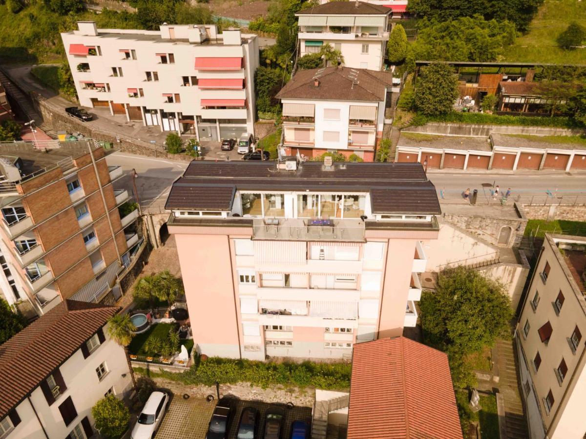 Casa Madlen - Bright Attic With Marvelous View Apartment Campione dʼItalia Екстериор снимка