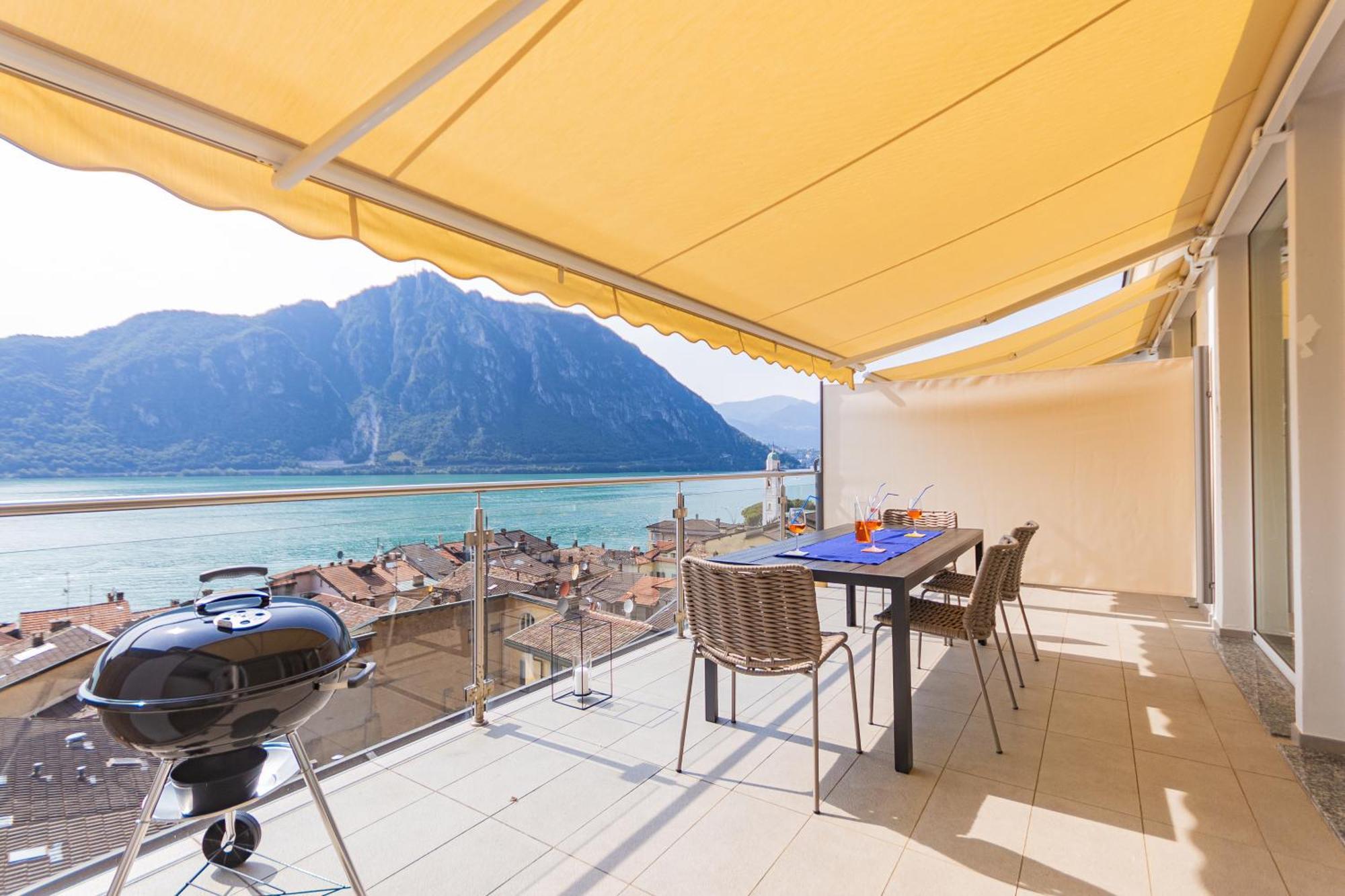 Casa Madlen - Bright Attic With Marvelous View Apartment Campione dʼItalia Екстериор снимка
